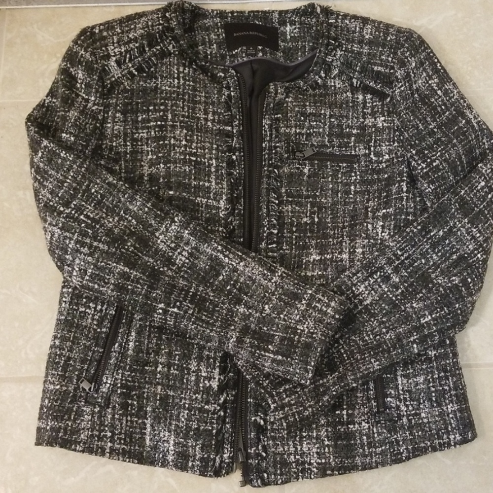 Banana Republic black and white tweed jacket size 6
